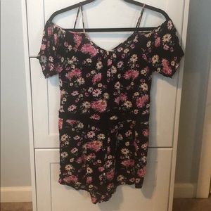 Flower print romper